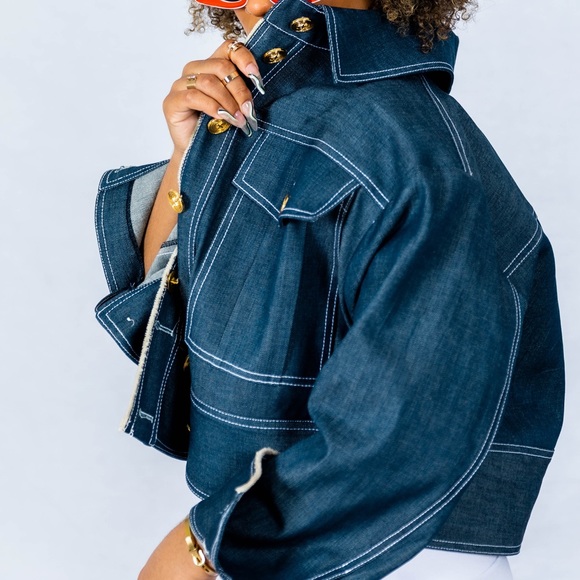 AHNĒSA Collection - Picture 6 of 8